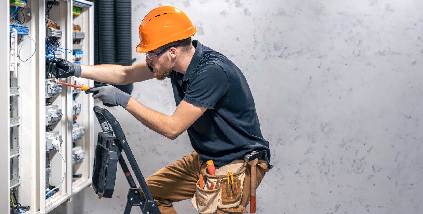 How to Choose the Right Cable Size for Commercial and Industrial Electrical Installations